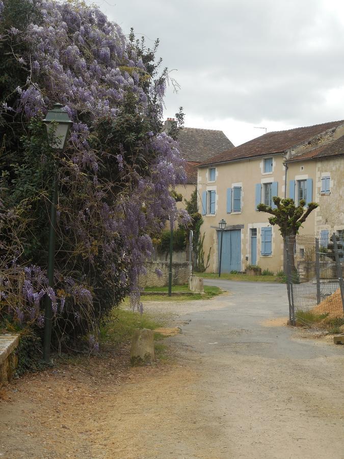 Hotel De L'Abbaye Saint-Savin (Vienne) Exterior photo
